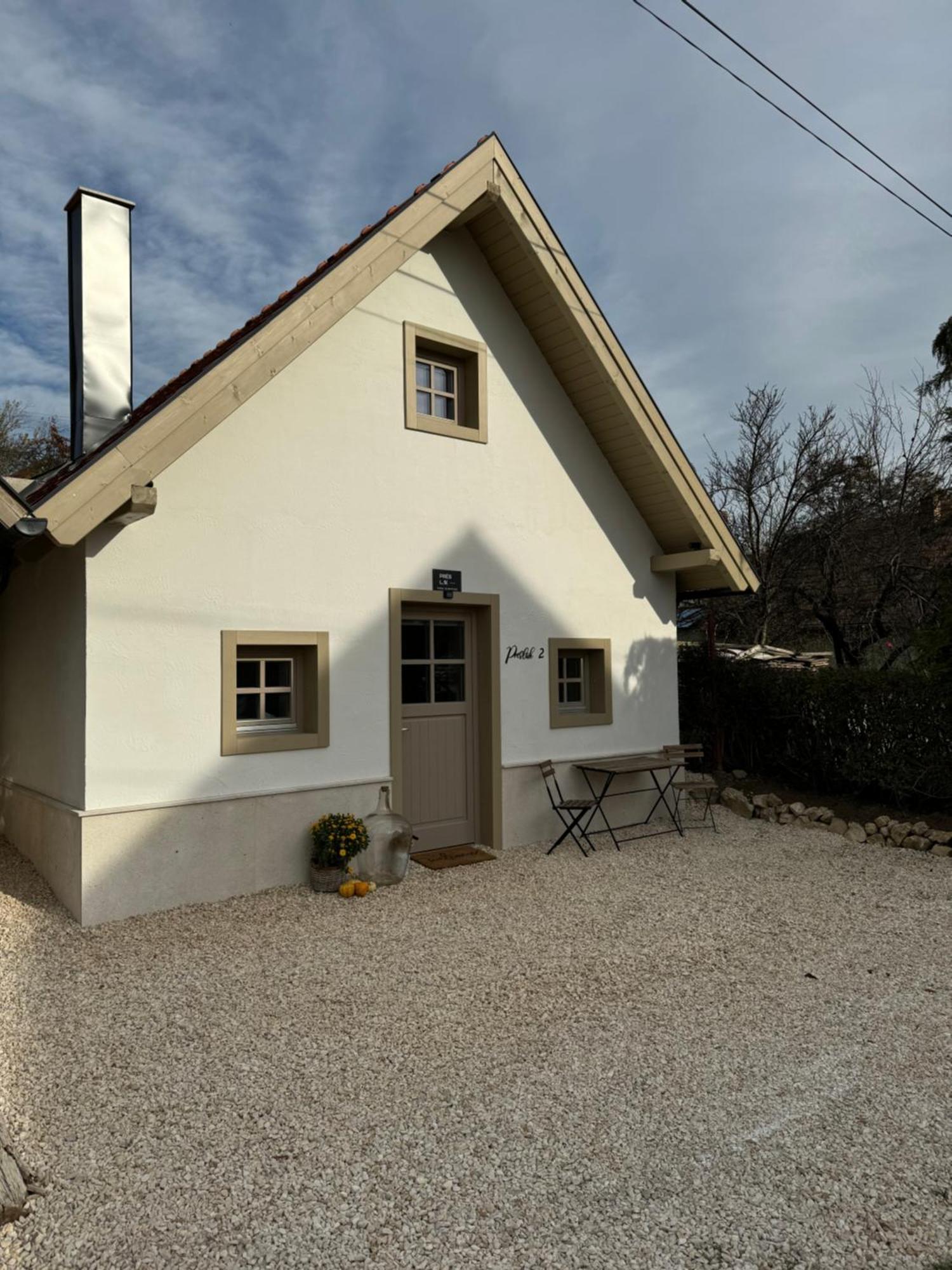 Pres-Lak Apartment Tarjan Exterior photo