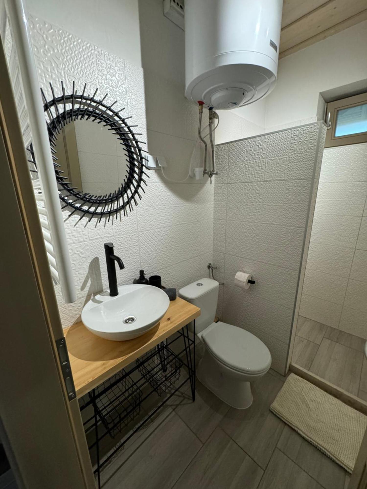Pres-Lak Apartment Tarjan Exterior photo
